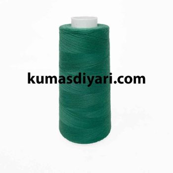 petroleum green yarn
